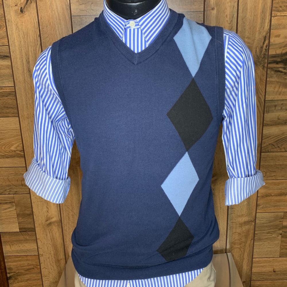 Sweater Vest - Medium
